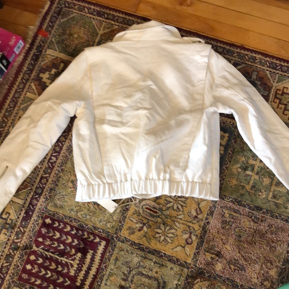 NWT BlankNYC white bomber jacket - Picture 8 of 10